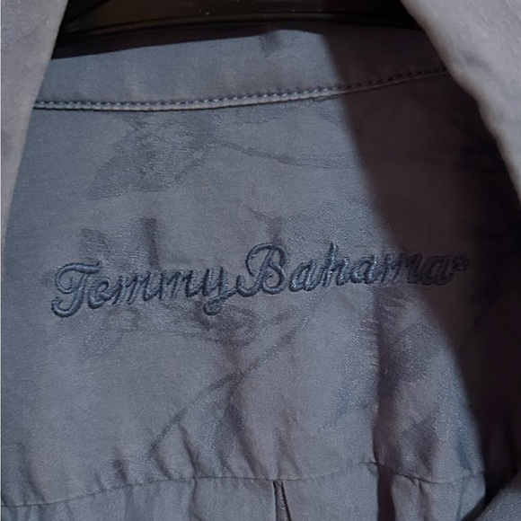 Vintage Tommy Bahama Blue Floral Silk Blend Button Down Shirt - Picture 2 of 7